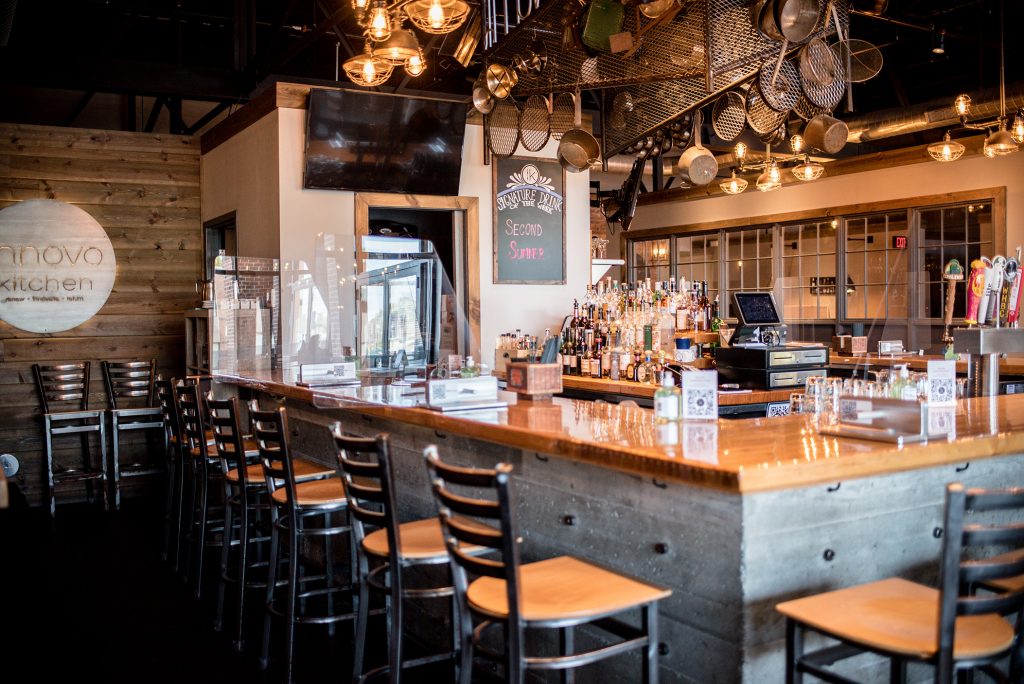 Innovo Kitchen Bar 1